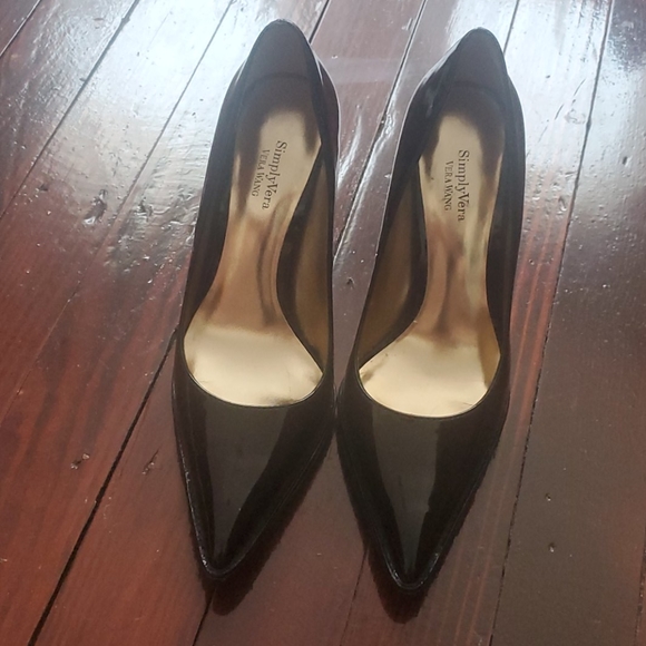 SimplyVera Vera Wang black high heels . - Picture 2 of 6